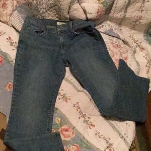 👖 VINTAGE LEVI’S 515's  Lt Wash Boot Cut Denim